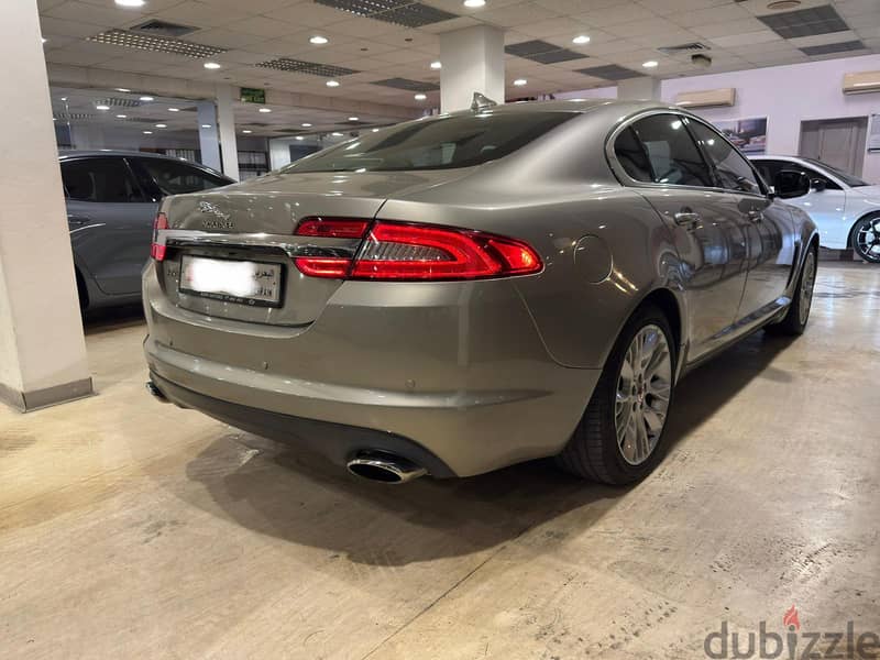 Jaguar XF 2015 14