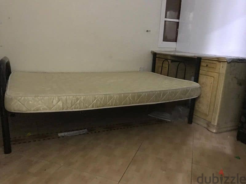 partition for rent in adliya 4