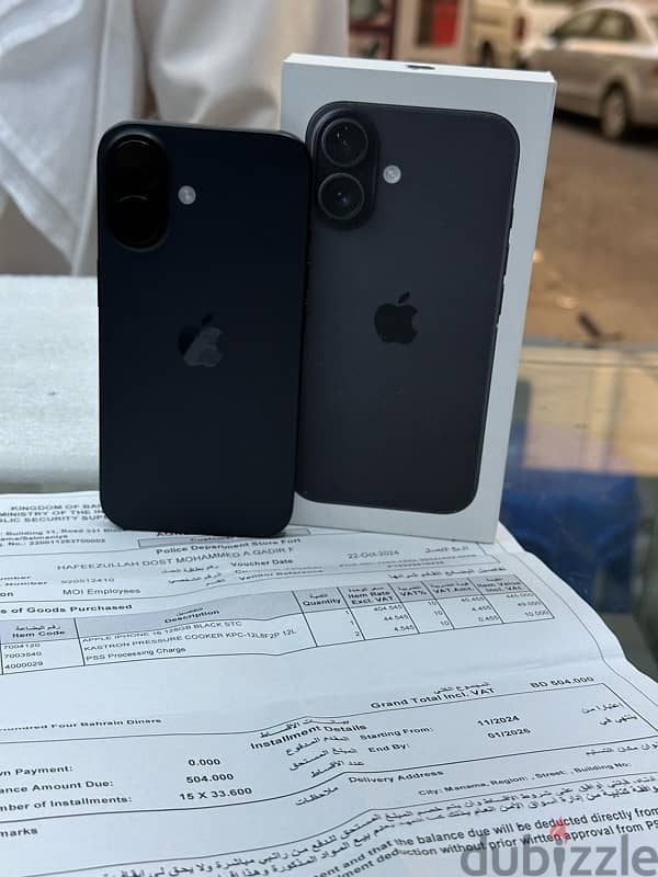 iPhone 16 only 9 days used one year warranty 128 GB 2