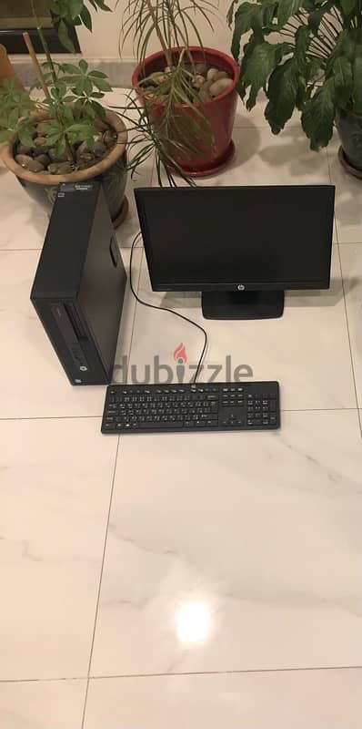 hp pc with moniter and keyboard and speakers and printer 0