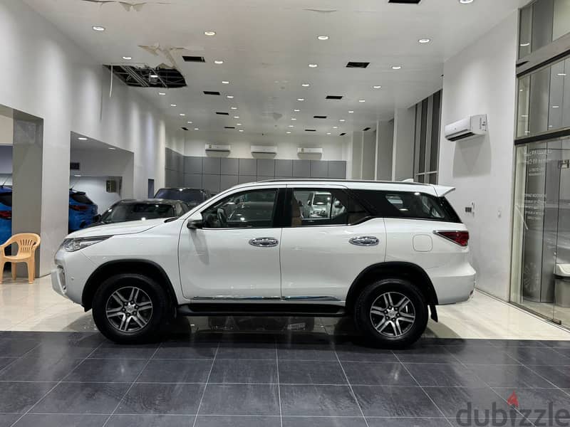 Toyota Fortuner 2020 white 2