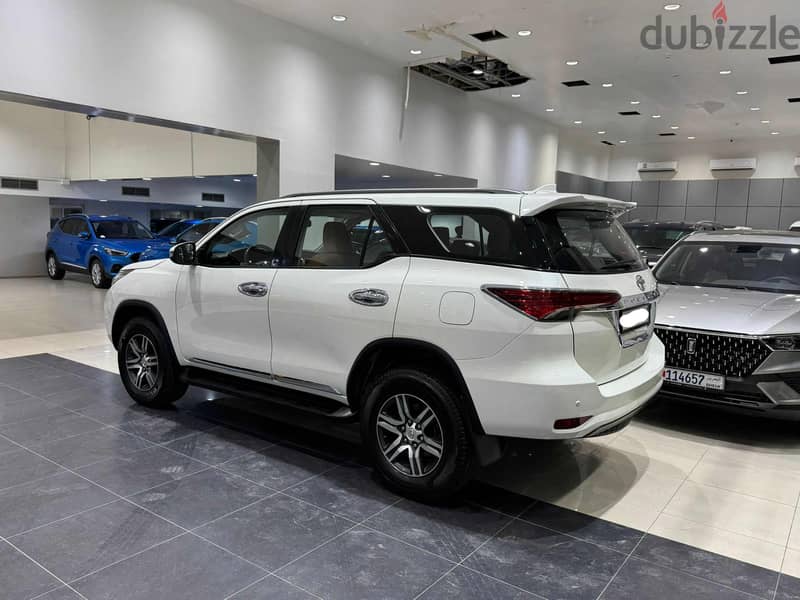 Toyota Fortuner 2020 white 6