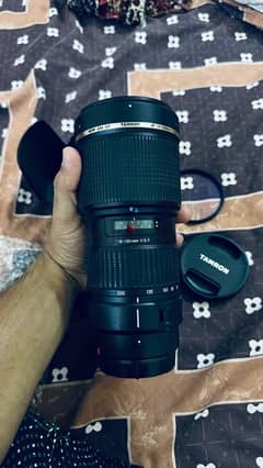 Tamron AF 70-200mm f2.8 macro77 A001 portrait for canon 0