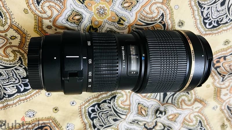 Tamron AF 70-200mm f2.8 macro77 A001 portrait for canon 5