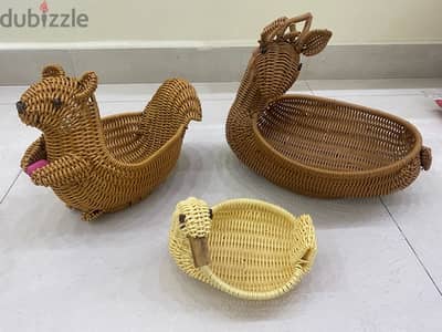 Bamboo baskets for bread/starters/fruits