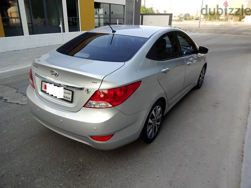 Hyundai Accent Full Option Single Handed User Car For Sale! 3