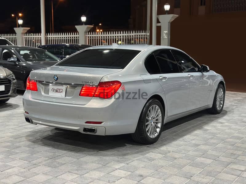 BMW 7-Series 2012 750LI 10