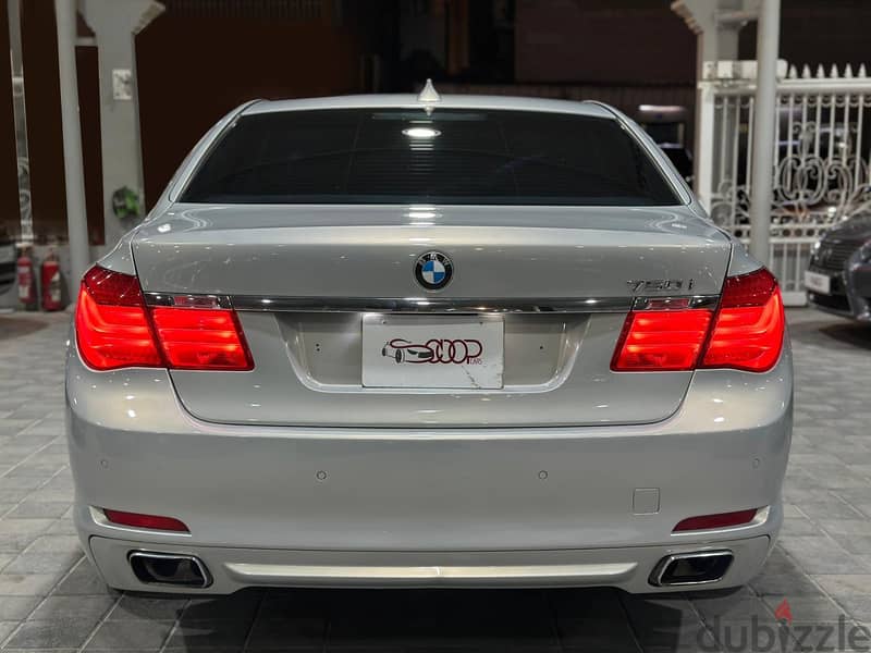 BMW 7-Series 2012 750LI 9