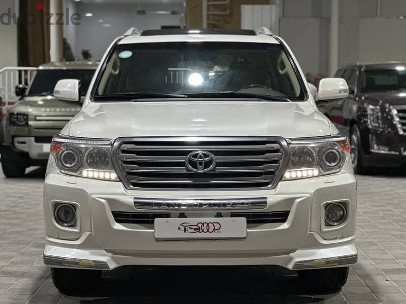 Toyota Land Cruiser 2014 GXR V8 1