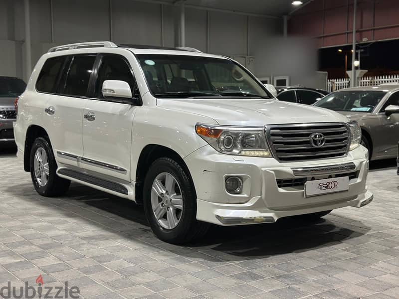 Toyota Land Cruiser 2014 GXR V8 2