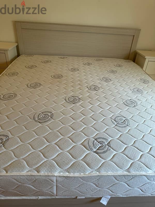 like new condition bed with mattress and 2 side table 6