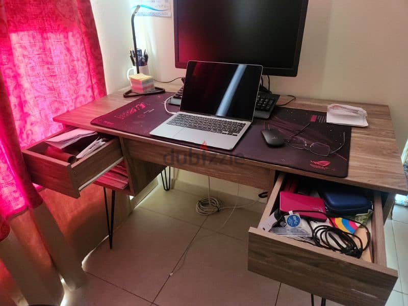 office table / study table for sale from homebox 2