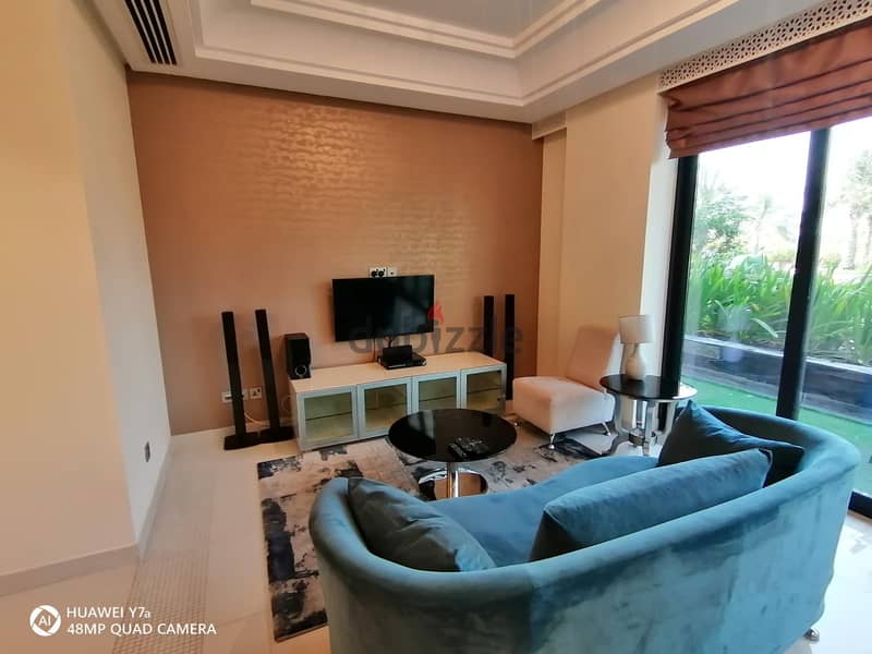 For Rent: Stylish 1-Bedroom Furnished Apartment in Le Reef Building 8