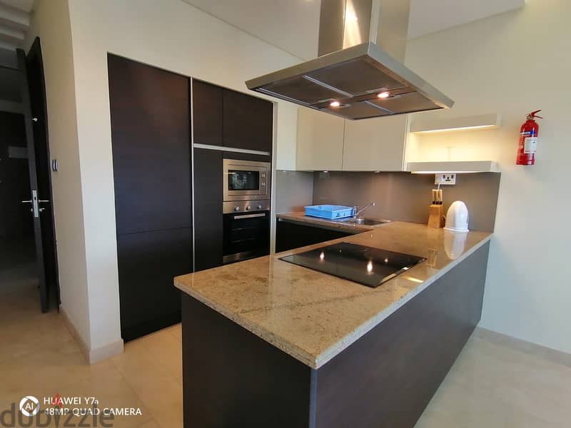 For Rent: Stylish 1-Bedroom Furnished Apartment in Le Reef Building 7