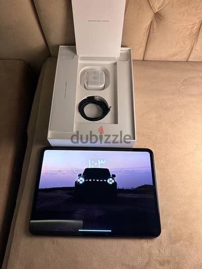 apple ipad pro 11 inch m4 256gb wifi with keyboard and pencil