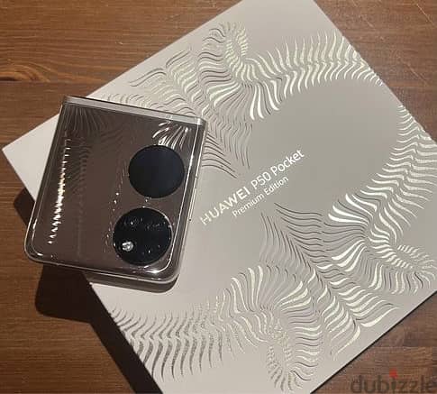 Huawei P50 Pocket Premium Edition 0