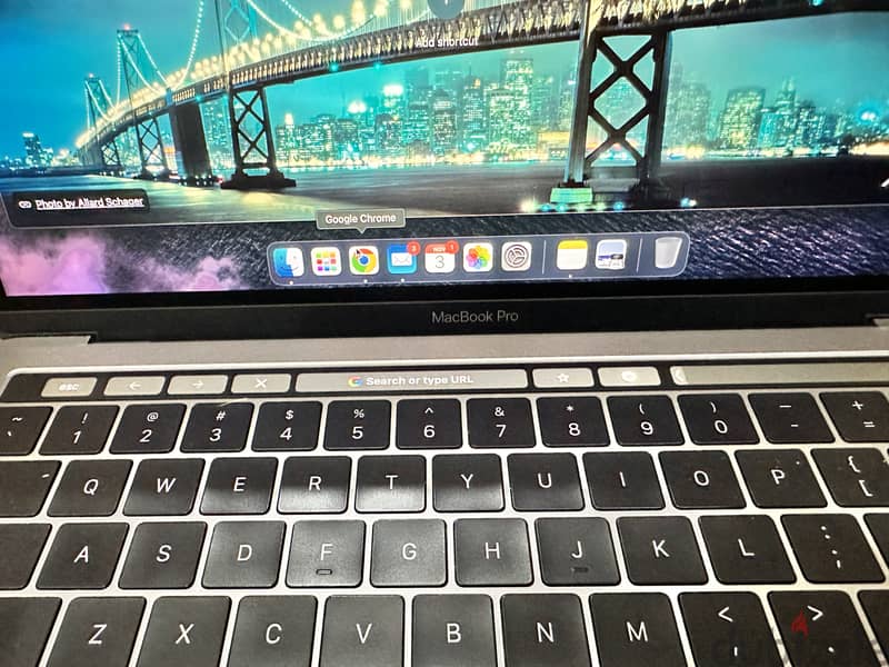 MacBook Pro 2016 TouchBar 3