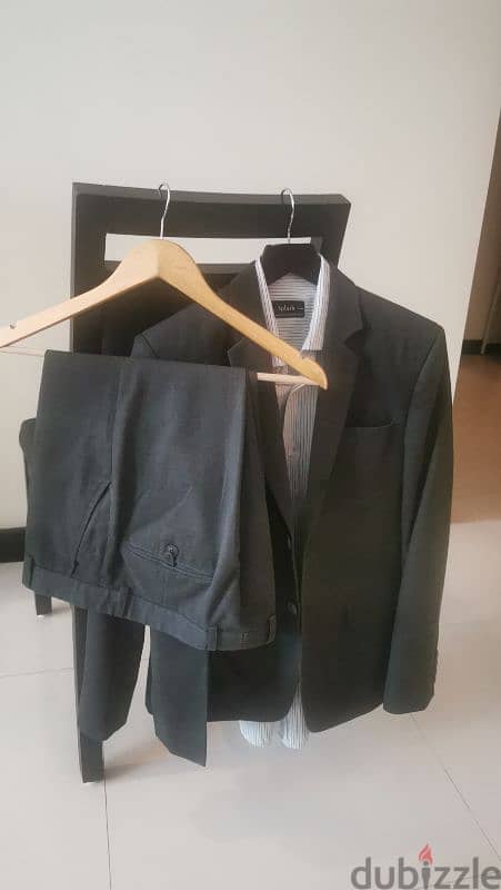 Formal Suit for men - Size S 4