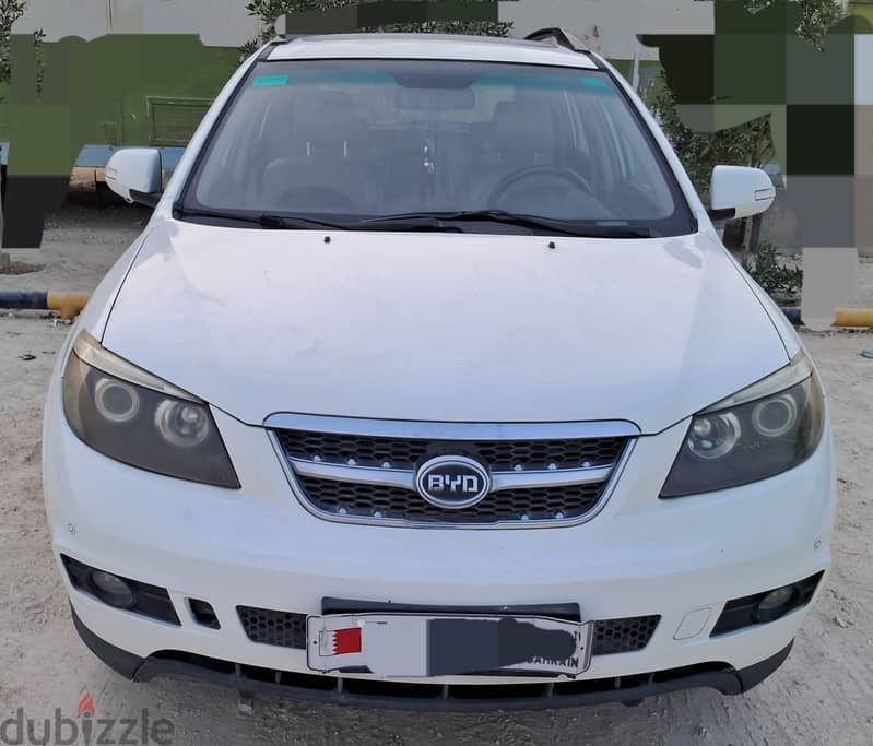 Full option BYD (SUV) S6 2015 2.4L Engine DCT for urgent sale 0