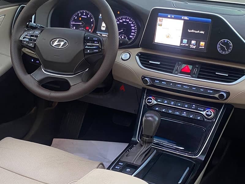 Hyundai Azera 2018 14