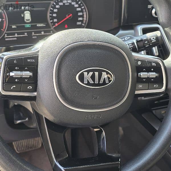 Kia Sorento 2021 4