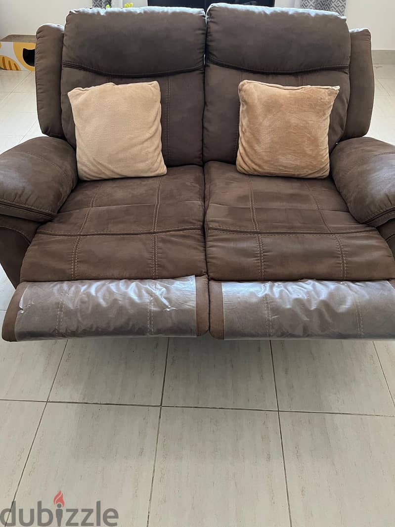 Leather Recliner Sofa Set, consisting - 3 seater + 2 seater + 1 seater 6