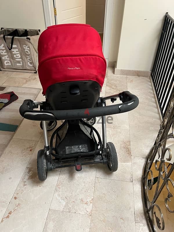 Mamas and Papa’s Sola Buggy 4