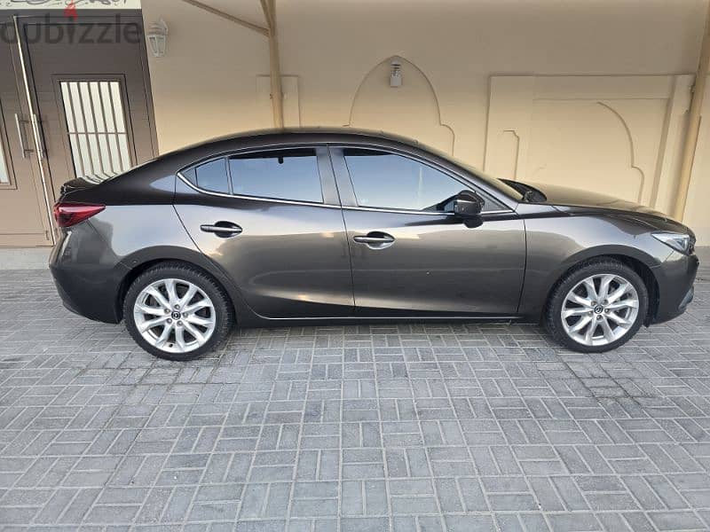 Mazda 3 2015 2