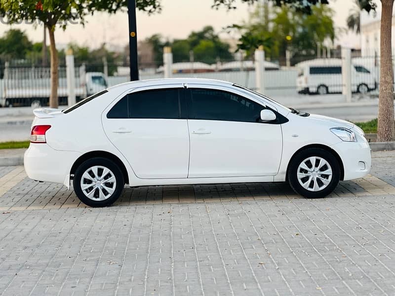 Toyota Yaris 2010 Model/Well maintained /For sale 5