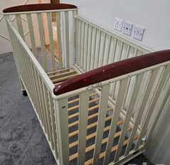 baby crib 15bd with matress 0