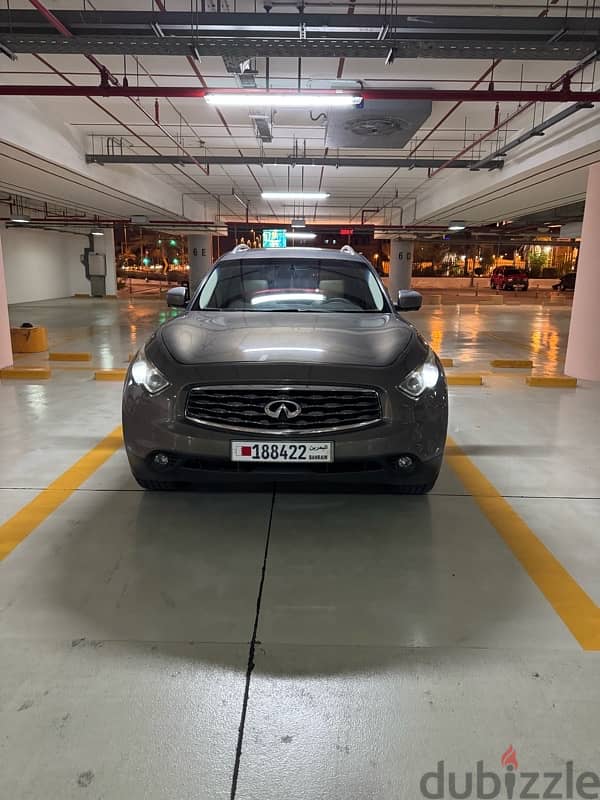 Infiniti FX45/FX35 2010 4