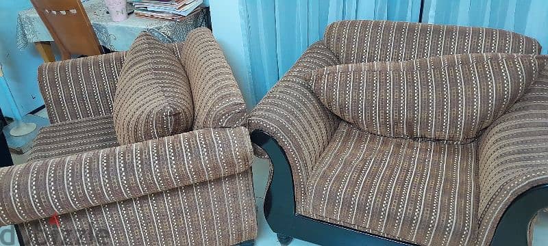 sofa 3 seater+ single seater 2 nos 1