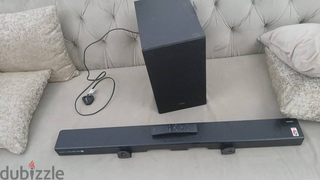 Samsung sound bar 0