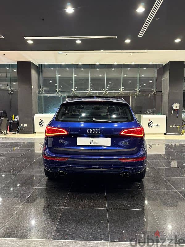 Audi Q5 model  2015 5