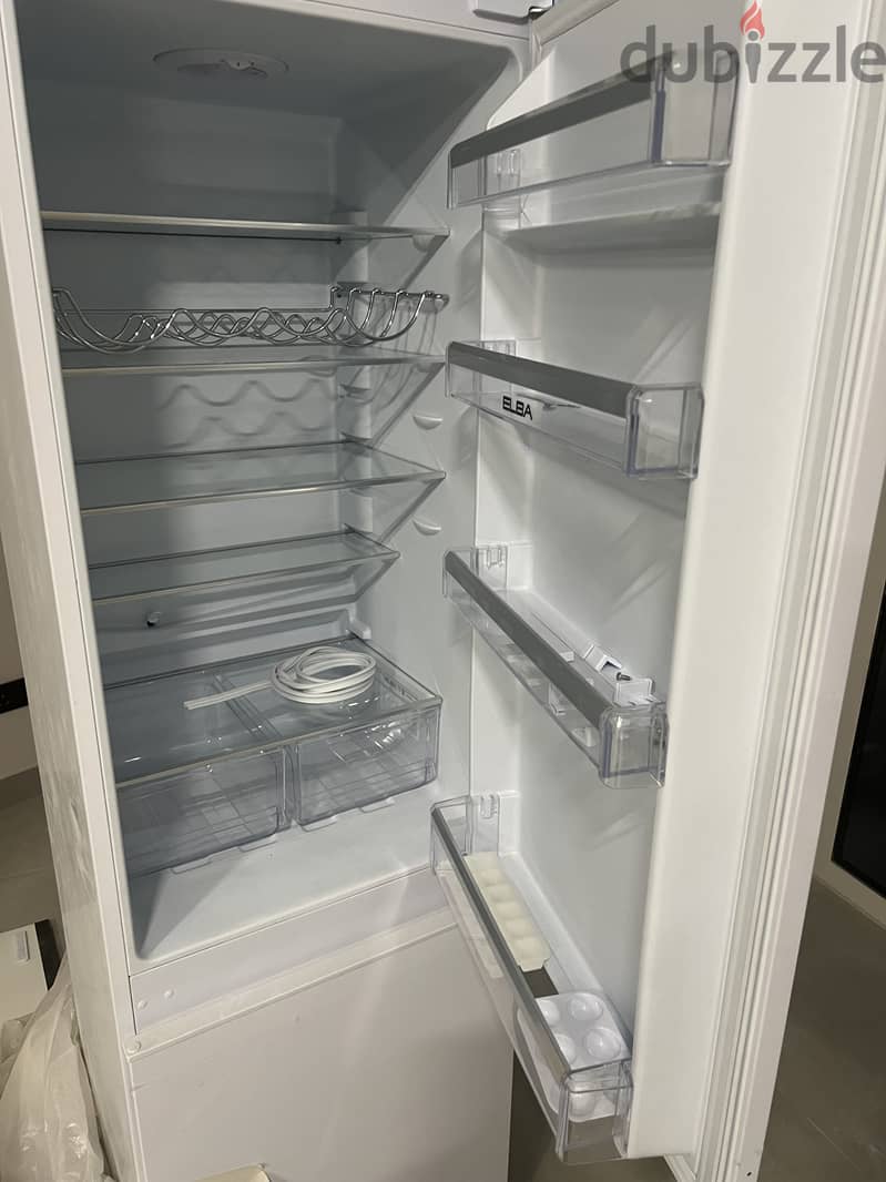 ELBA Fridge Built-In Bottom Freezer 310L 5