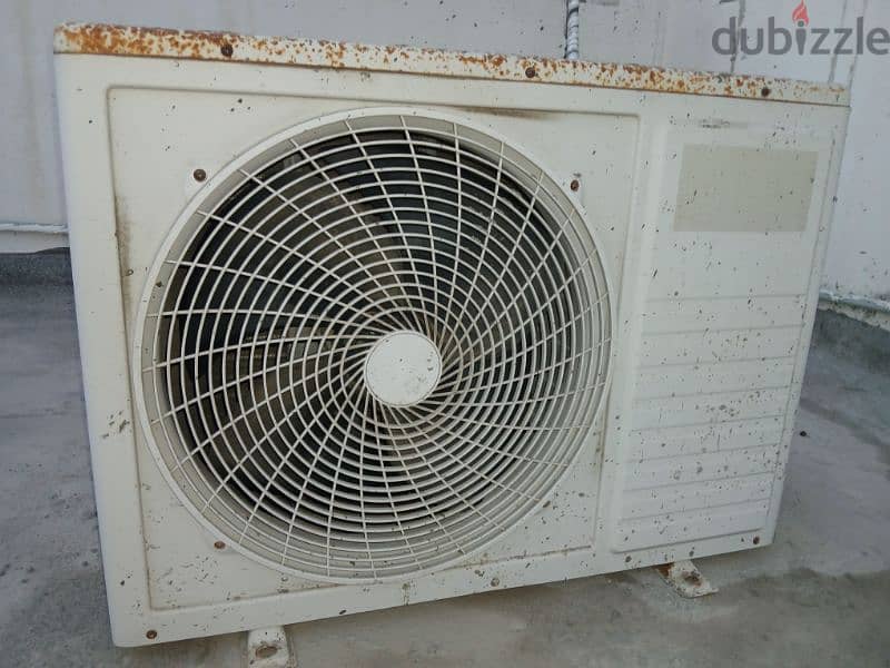 Daewoo split air conditioner 2 ton 1