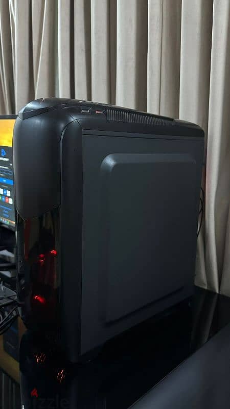 customized gaming PC 4