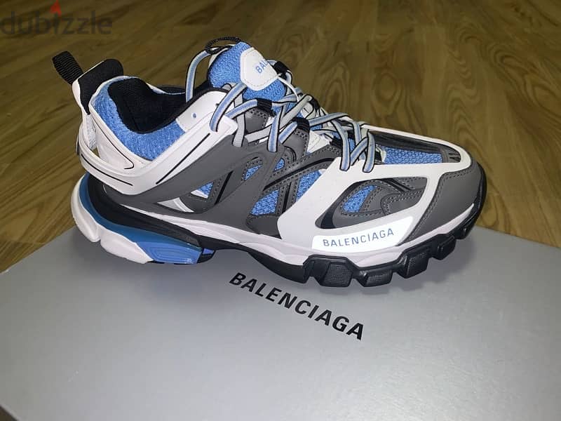 BALENCIAGA shoes 1