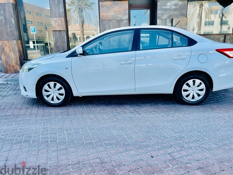 Toyota Yaris 2014 Model. 8