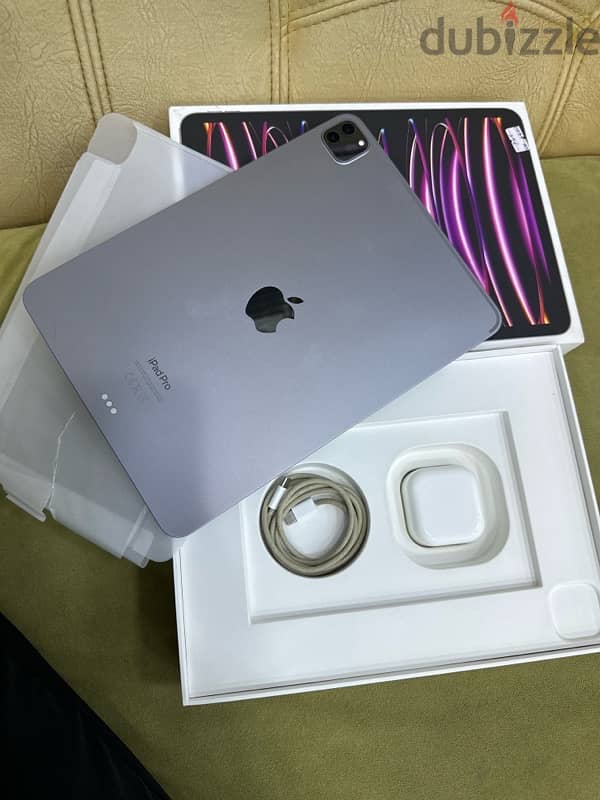 Ipad pro 11 inch 256gb (4th Generation ) 1