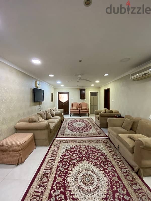 للبيع بيت في مدينة عيسى  مفتوح على 3 جهات 34609900 villa for Sale 2