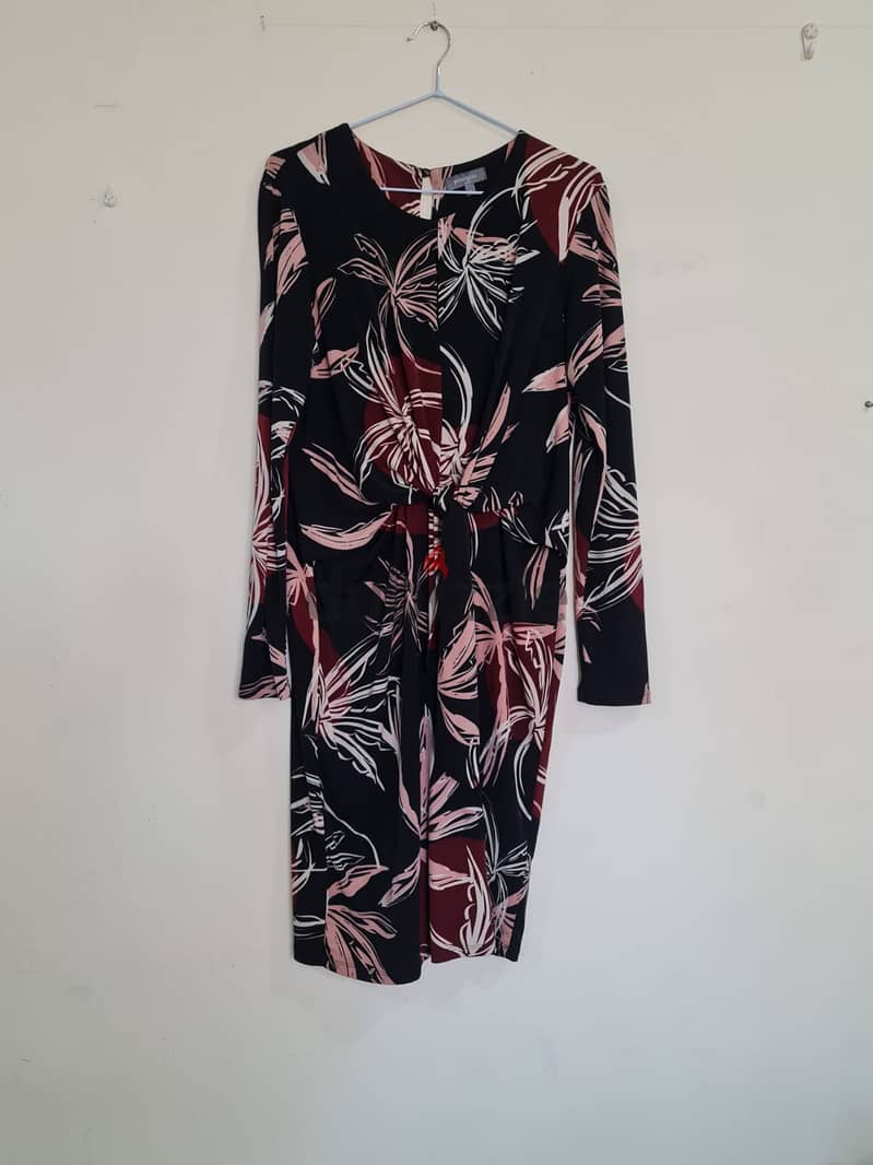 CLERANCE SALE ( LADIES WEAR NEW & SLIGHTLY USED) 7