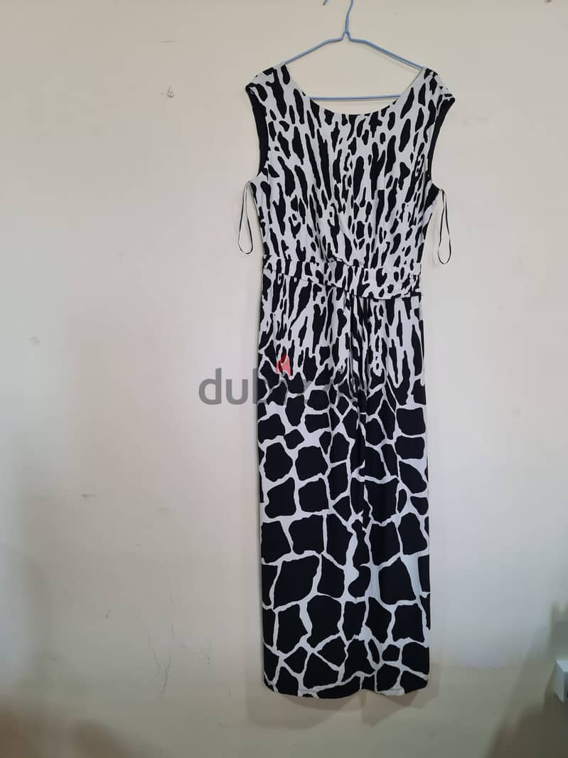 CLERANCE SALE ( LADIES WEAR NEW & SLIGHTLY USED) 15