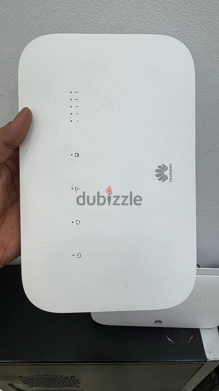 Huawei 4g LTE Home Wifi Sim Router 4