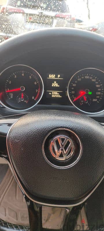 Volkswagen Jetta 2015 5