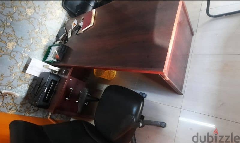 office table with 3 chairs for sale. 1