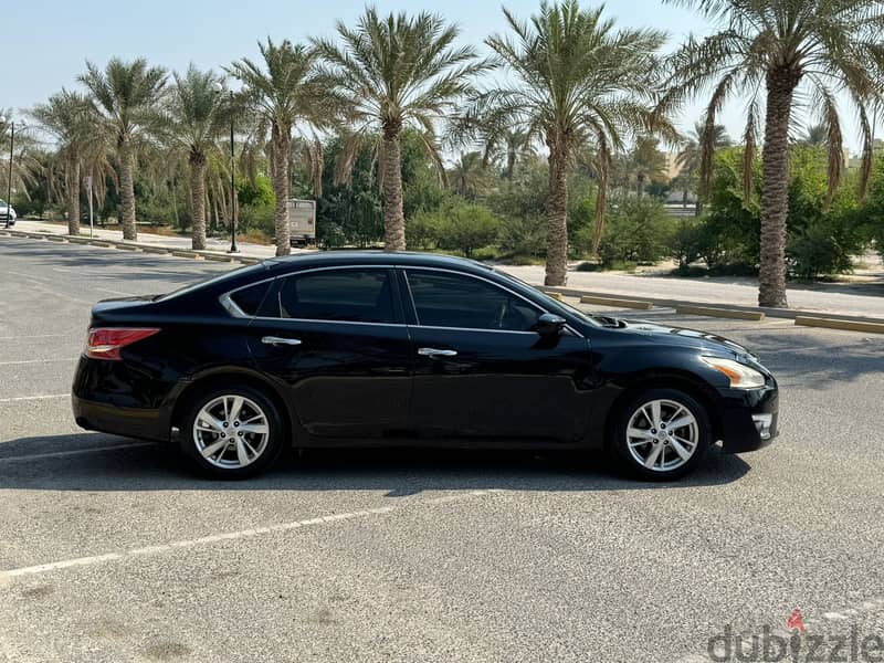 Nissan Altima 2013 black 2