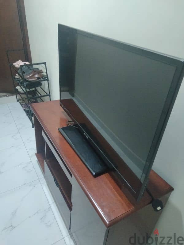 ZENET SLIM LED TV 42 INCH 0