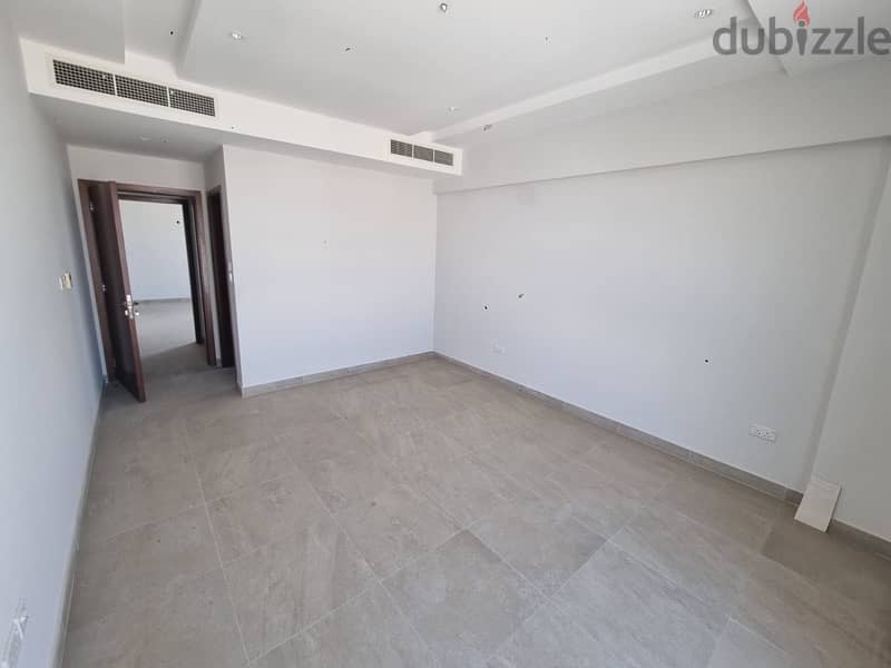 New spacious apartment with city view for Rent in Hidd 2