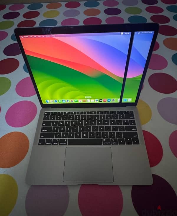 Apple MacBook Air 13inch (2019) 8gb 128gb see details 2